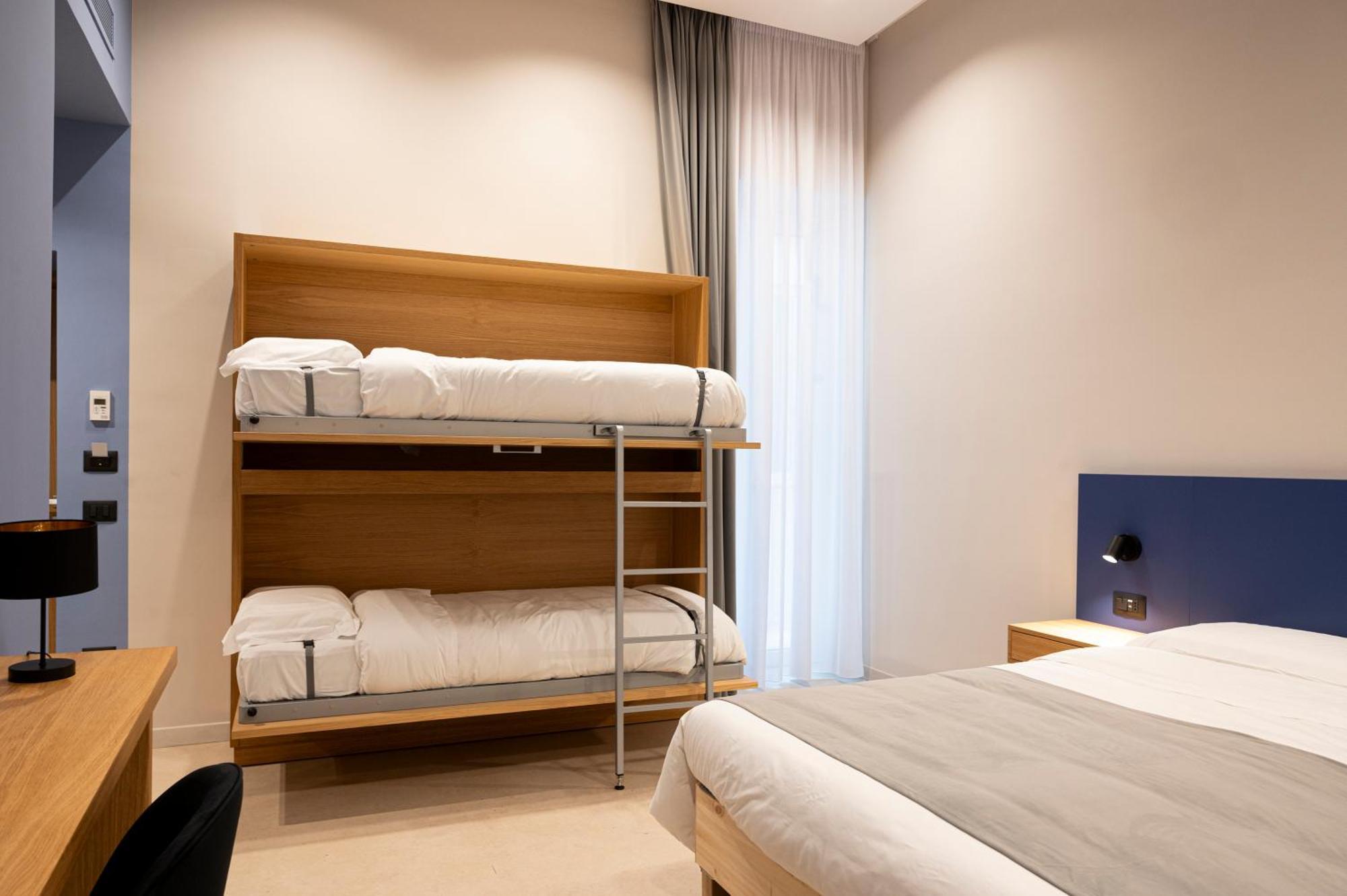 Dimora Angioina Hotel Napoli Bagian luar foto